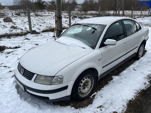 Passat B5 1.9tdi (1 foto / 5)