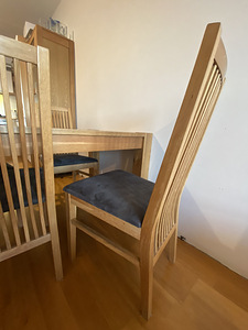Tammepuidust söögilaud ja 4 tooli (3 foto / 4)