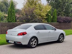 Peugeot 508 (9 фото из 14)