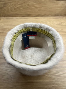 Шапка Kangol (4 фото из 4)