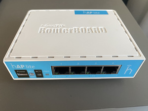 MIkroTik hAP Lite (1 фото из 1)