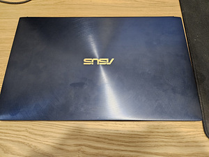 Asus zenbook 15 2020, i7 10510U, gtx 1650,16GB, 512GB SSD (2 foto / 2)