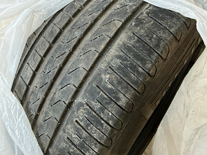Suverehvid Pirelli Scorpion 255/50/19 Run Flat (1 foto / 6)