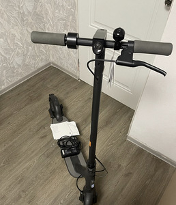 Müüa elektriline roller XIAOMI MI ESSENTIAL LITE (2 foto / 3)