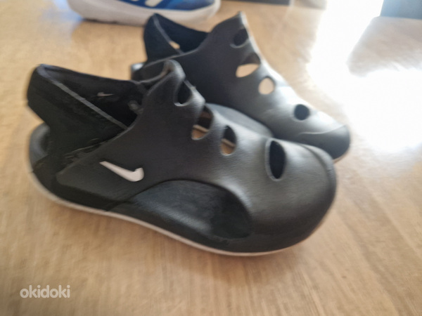 Nike sandaalid 31 suurus
