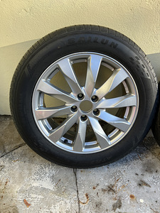 18” 5x114,3 Диски с шинами (5 фото из 7)