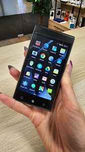 Nutitelefon Freetel Musashi FTJ161A DUAL SIM (1 foto / 4)