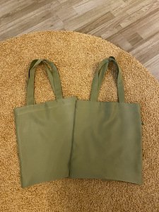Новые сумки 2 шт. (2 фото из 2)