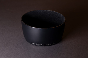 Canon EF 85mm f/1.2L II USM (5 foto / 7)