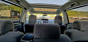 Toyota Prius Plus Alfa (12 foto / 15)