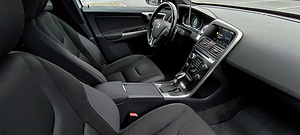 Volvo XC60 2.0 TDI 133kW (9 foto / 14)