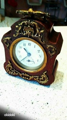 Старинные часы с будильником, в точном рабочем состоянии (фото #1)