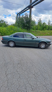 BMW 725 tds (3 фото из 6)