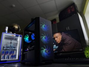 Мощный игровой компьютер Ryzen до 5.00GHz, 5600Mhz DDR5 RGB (1 фото из 8)
