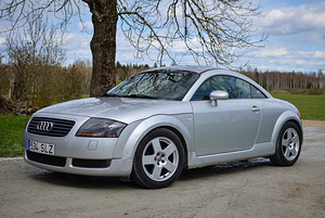 M/V: Audi TT 1.8T 132kw (1 foto / 9)