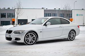 М: BMW 320 M-Package xDrive 2.0 R4 120 кВт (2 фото из 15)