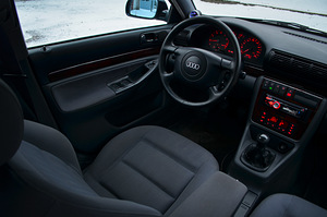 M/V: Audi A4 Avant 1.8T 110kw Quattro (11 foto / 15)