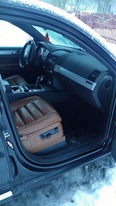 Vw touareg 2.5d 128kw autom 4000 (6 foto / 7)