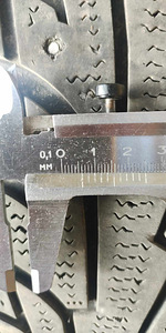 Naelyres 205/60R16 (2 фото из 4)
