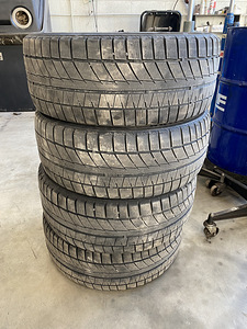 245/45 r19 sailun ice blazer lamell (1 foto / 5)