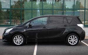 Toyota Verso 130kw (3 foto / 15)
