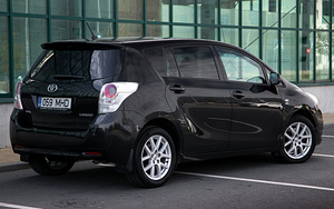 Toyota Verso 130kw (6 foto / 15)