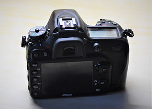 Nikon (7 foto / 10)