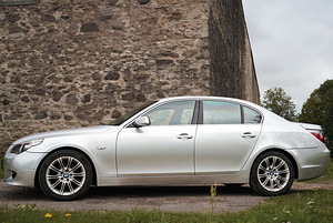 Müüa BMW 525d 130kw 2004 (6 foto / 8)