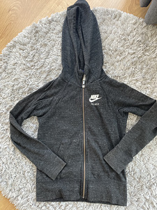 Свитер Nike, s127-137cm (1 фото из 3)