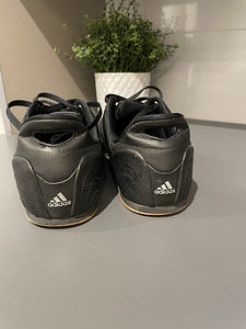 Adidas nahk tossud s. 39 (3 foto / 4)