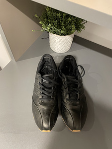 Adidas nahk tossud s. 39 (4 foto / 4)