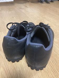 Adidas laste jalgpalli putsad s. 38.5 (3 foto / 4)