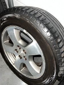 Subaru 215/60 ZR16 (3 foto / 8)