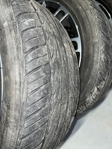 225/45 R17 (8 фото из 10)