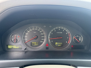 Volvo s80 2.4 (8 фото из 8)