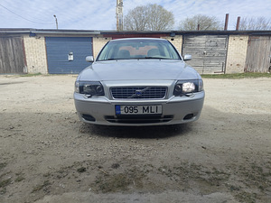 Volvo s80 2.4 (3 фото из 8)