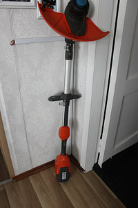 Akumurutrimmer Husqvarna 115 IL, 36V (5 foto / 7)