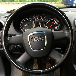 Руль Audi с подушкой безопасности