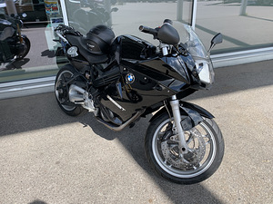 BMW F800ST (1 foto / 1)