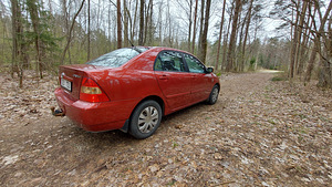 Toyota Corolla (4 фото из 14)