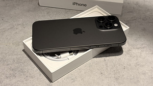 Apple Iphone 15 Pro Max 1TB (4 фото из 10)