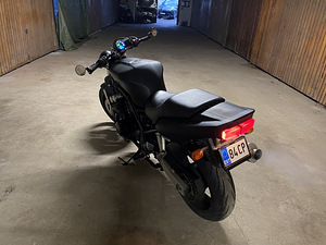 Yamaha fzs600 (4 foto / 4)