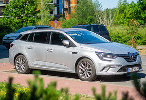 Renault megane (6 foto / 6)