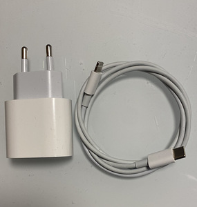 Laadimiskaabel iPhone'ile. Originaalne! (5 foto / 5)