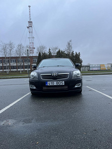 Toyota Avensis 2006 (6 foto / 7)