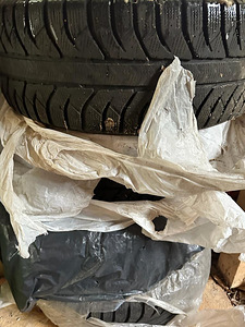 Bridgestone Ice Cruiser 265/65/R17 (3 foto / 3)