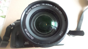 Olympus E-420 (2 фото из 10)