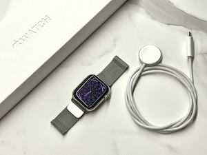 Apple Watch Series 7 41mm GPS + CEL Silver Stainless Steel C (1 foto / 3)