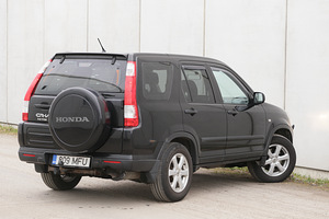 Honda CR-V 2.2 i-CTDi 2006 (2 foto / 4)