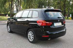 BMW 216 Grand Tourer 1.5 B37U 85kW (6 foto / 15)